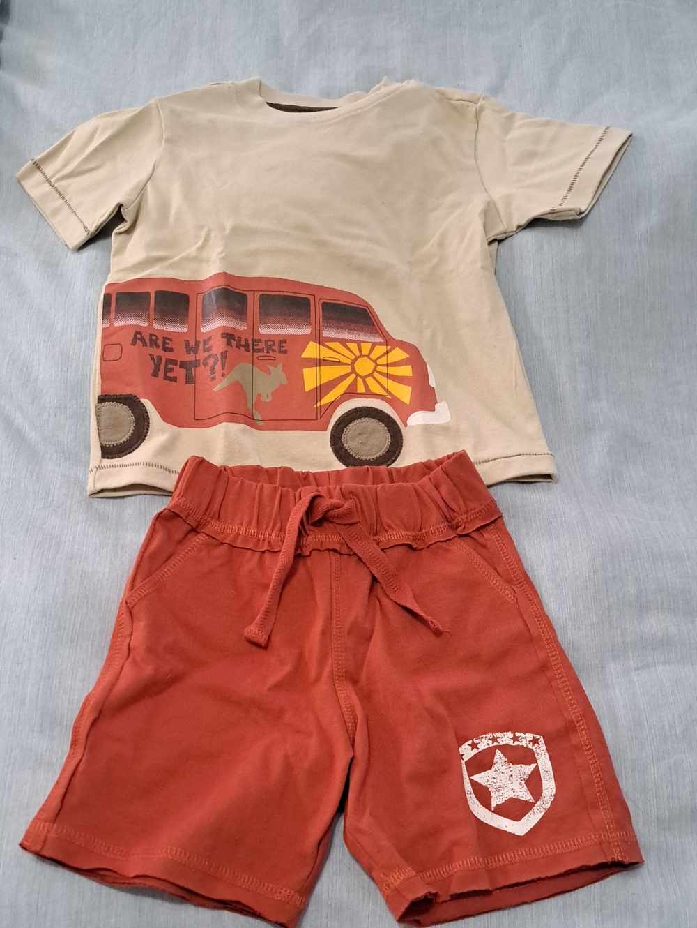 NWT. Crazy 8 Beige Toddler Tee with Dark Brown Neck Trim And Matching Shorts.